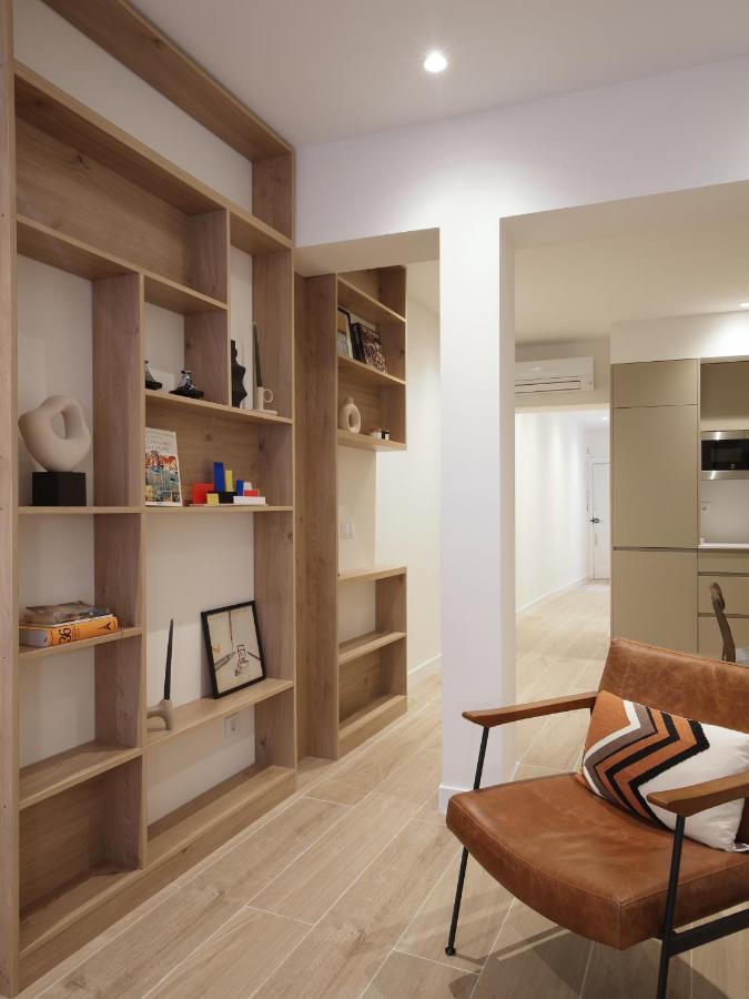 Apartamento Luxury Flat Next To Gran Via Madrid Exterior foto